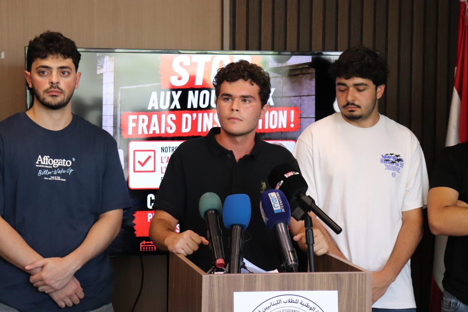 Conférence de presse du Comité sur les frais d'inscription